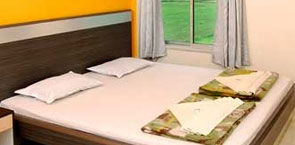 TG Rooms Birbhum, Tarapith