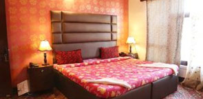 TG Rooms Raj Bagh- Zero Bridge, Srinagar